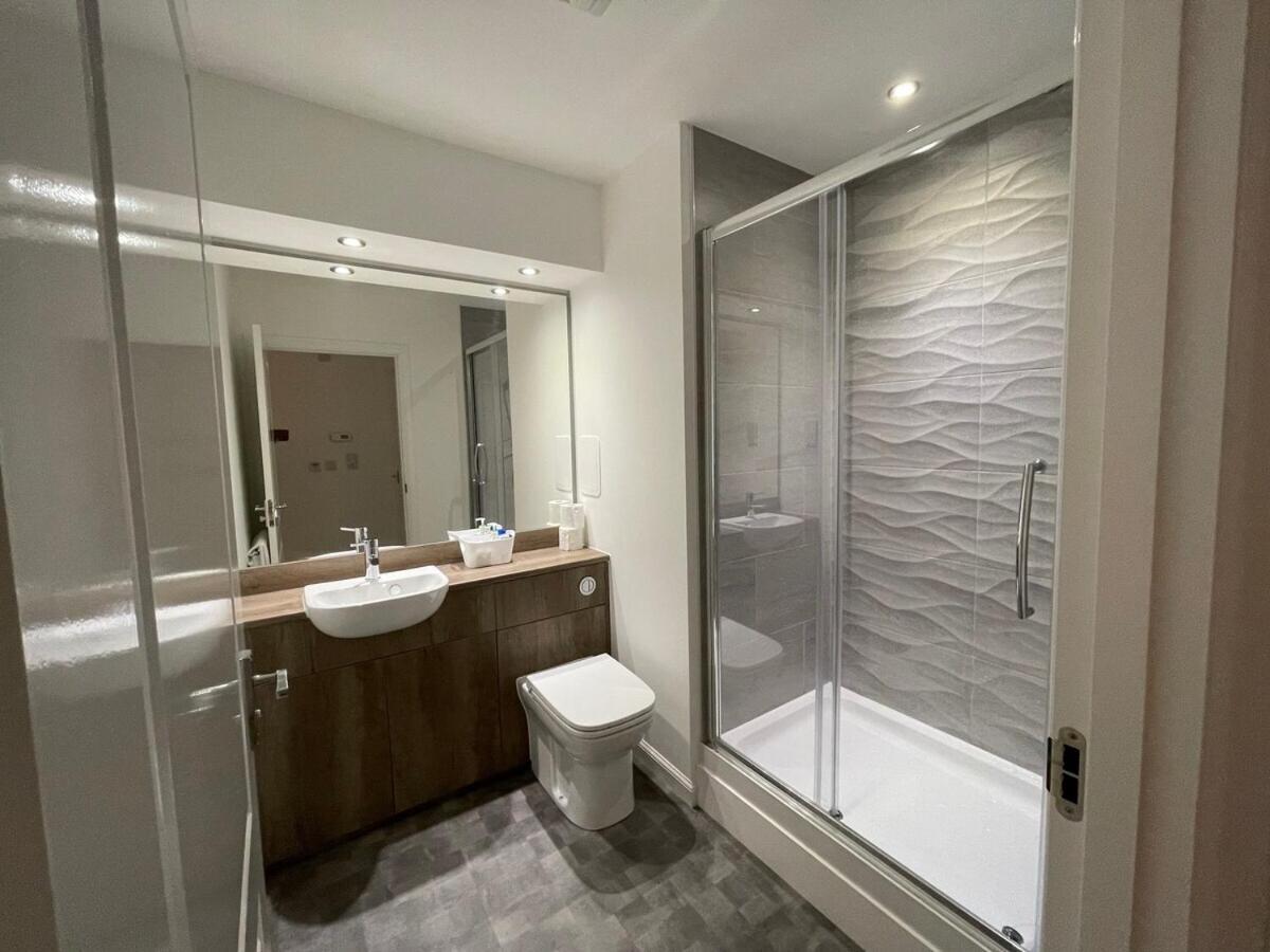 2 Bedroom Luxury Flat In Quiet Village Of Bishopton Bishopton  Luaran gambar